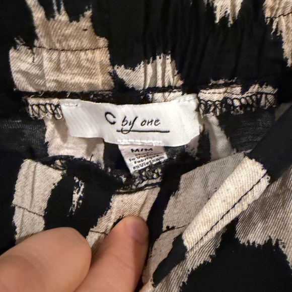 C by one Black & Beige Animal Print Two Piece Set – Wide Leg Full Length Pants - Picture 4 of 6